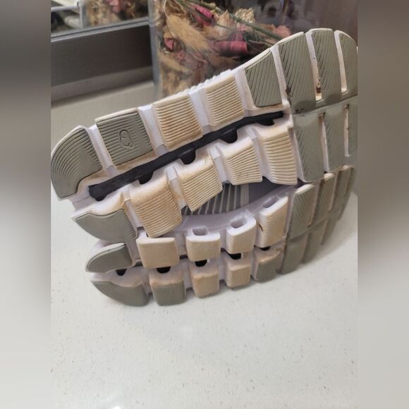 On Cloudswift Women's Glacier White - Size 8.5 - Picture 6 of 10